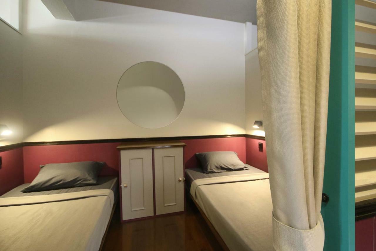 Siam Colors Hostel Бангкок Екстер'єр фото